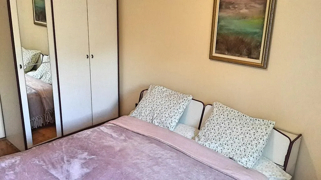 Apartment Maras Porec
